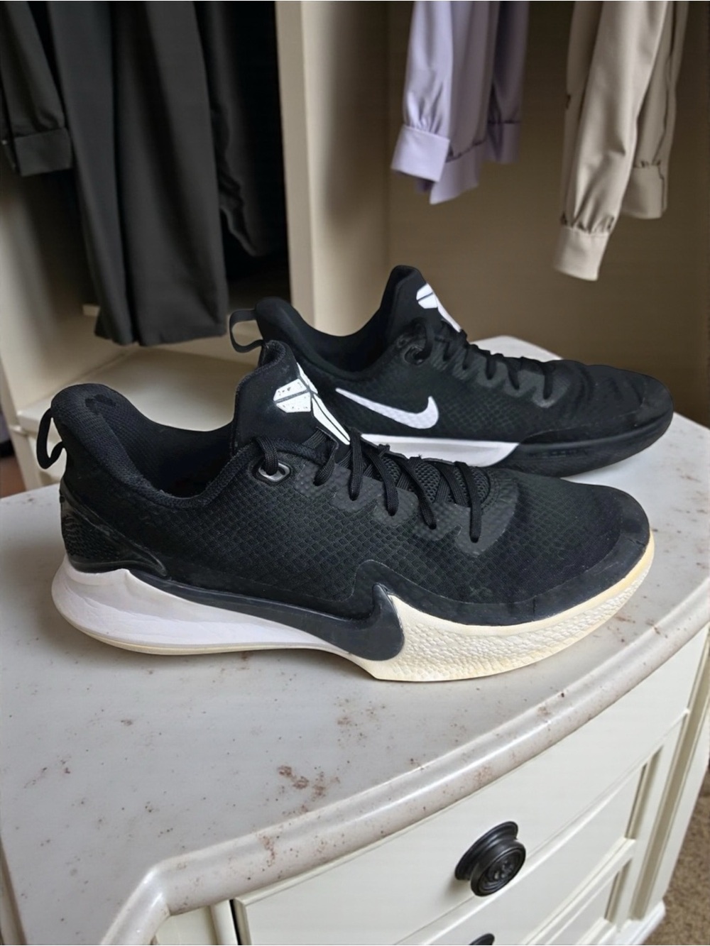 Nike Kobe Mamba Focus Black White Mens Basketball Shoes Size 11 AJ5899-002